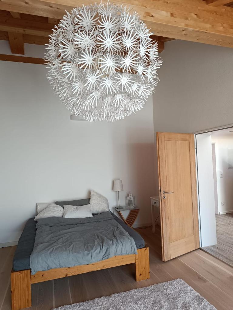 Apartment unterm Dach mit kleinem Seeblick photo 2
