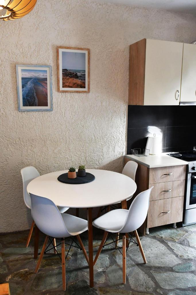 Evan's Suite photo 2