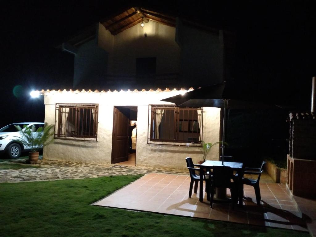 Casa Blanca photo 1