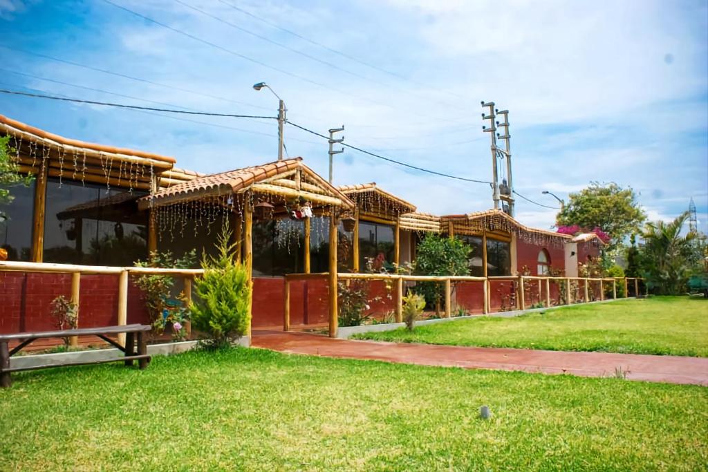 Bungalows Payancas de Tato