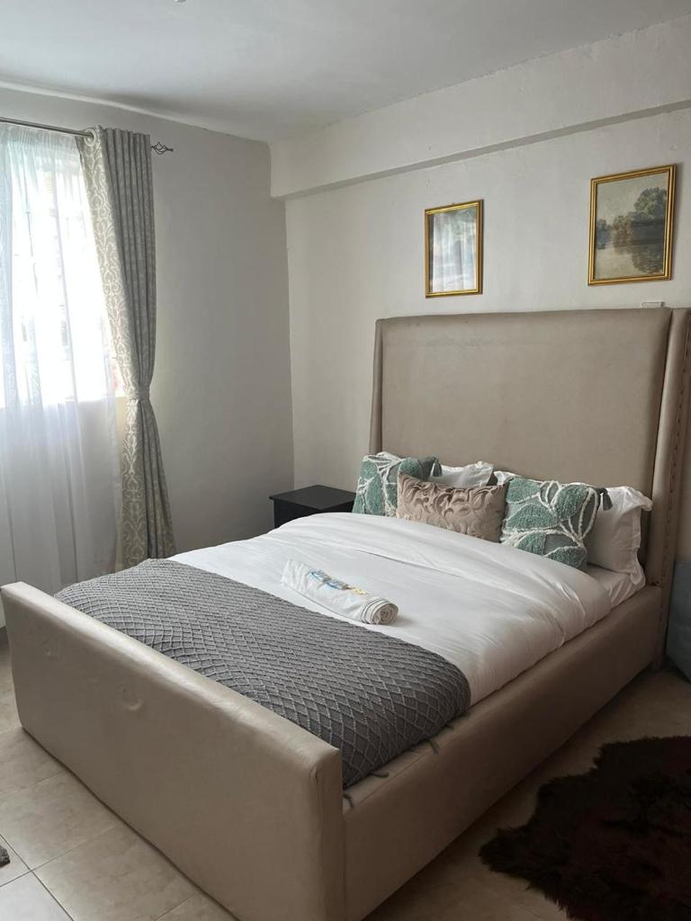 Zoe Homes Oak Villa Apartment 1 and 2 Bedroom 201 photo 4