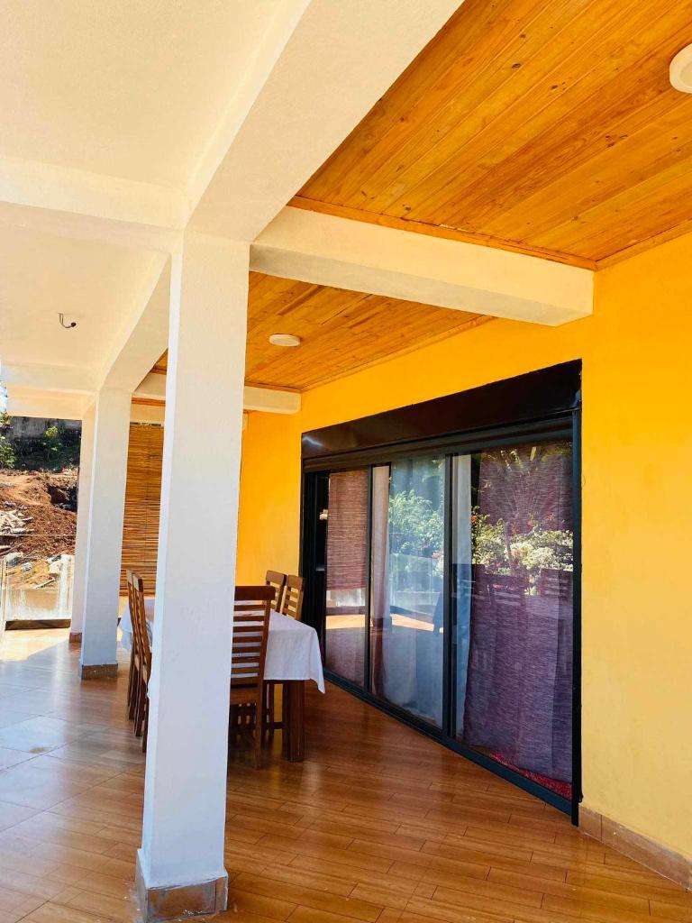 Villa Myakatra photo 2
