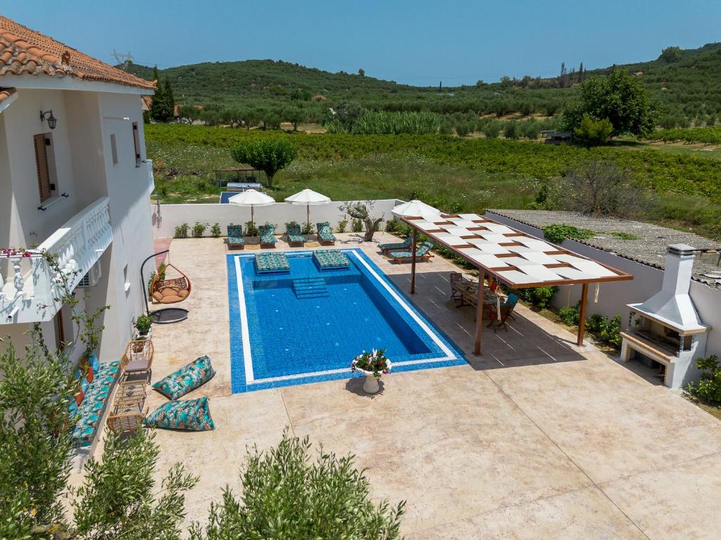 Loula's Villa photo 1