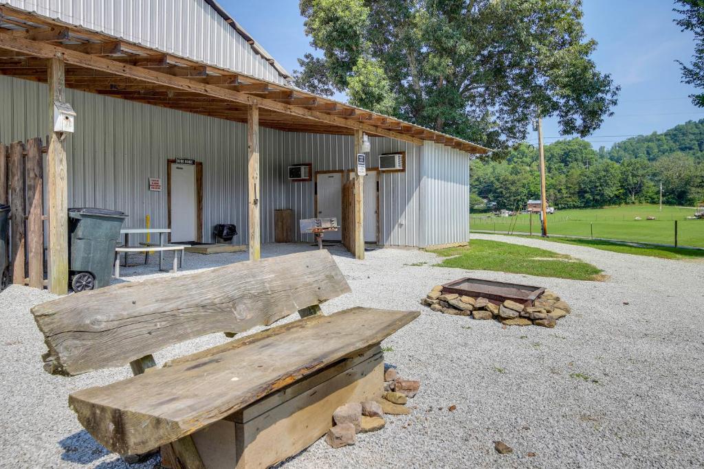 Pet-Friendly Huntsville Retreat ATV Trail Access! photo 1