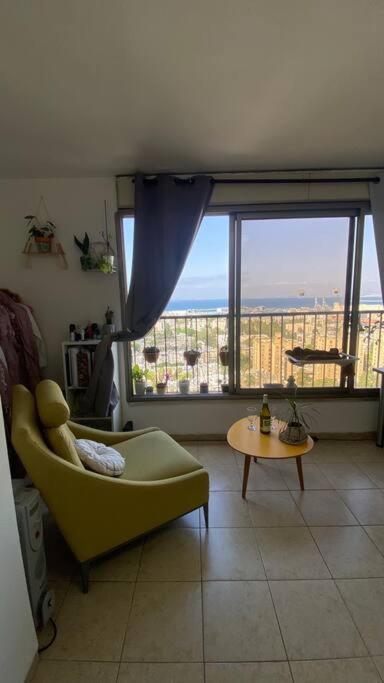 Sea view apartment