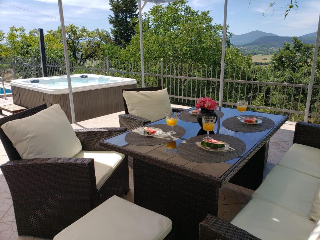 Villa Kula photo 2