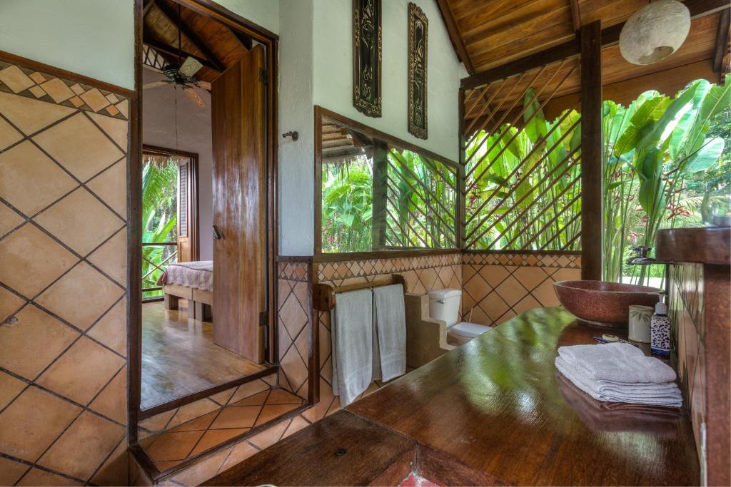 Villa Toucan with National Geographic Views photo 4