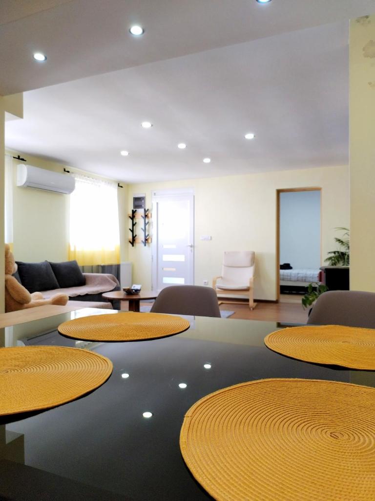 NIKAS Apartman photo 3
