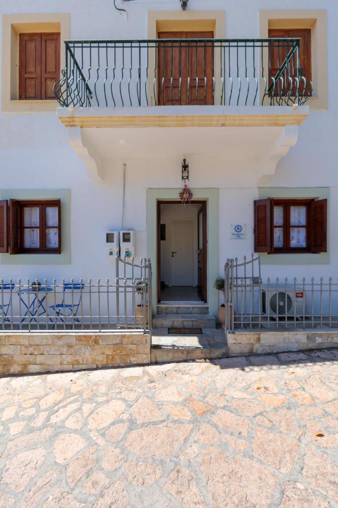 Bluebell House Halki photo 2