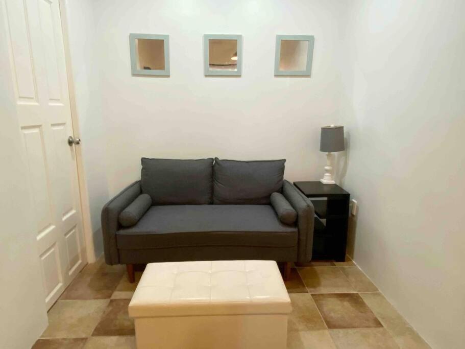 Beach Bliss - 1BR Villa with Pool 2 blocks from ocean photo 3