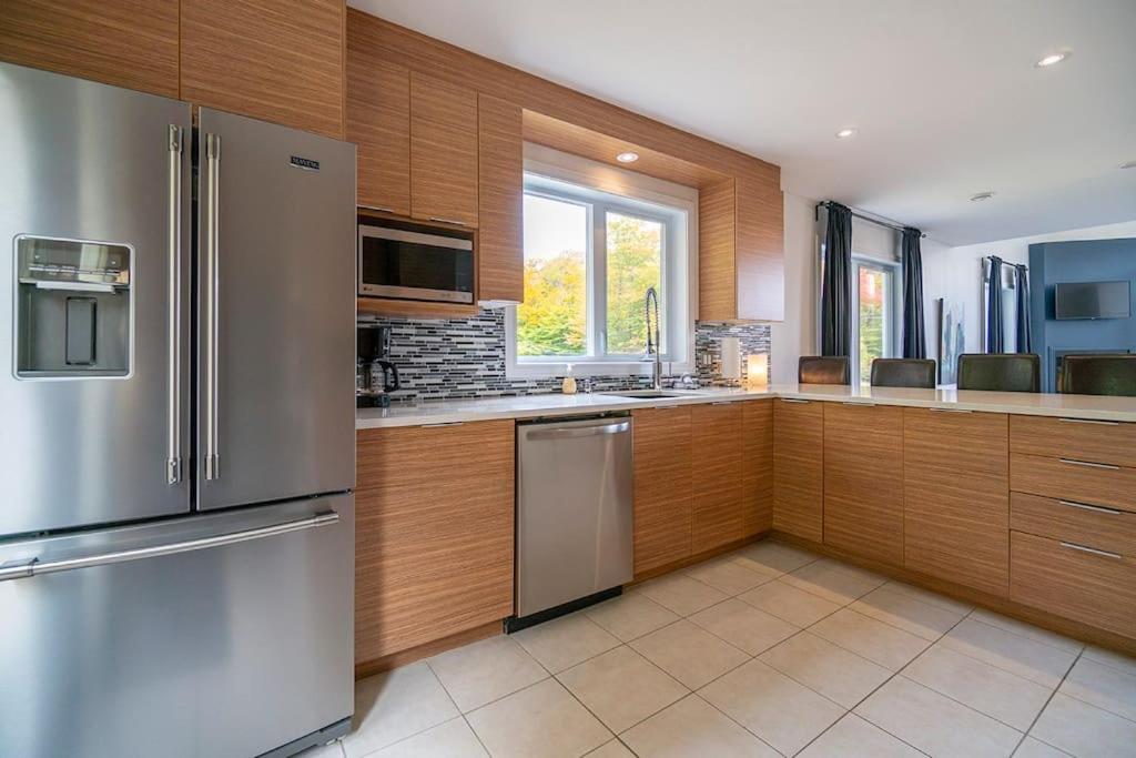 Grands Espaces Orford 115 condo/chalet photo 3
