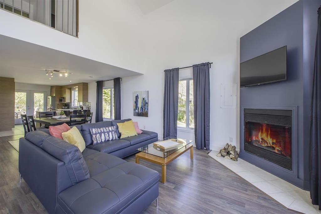 Grands Espaces Orford 115 condo/chalet photo 1