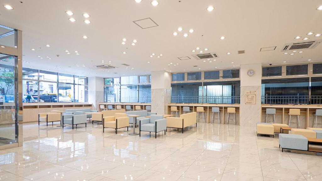 Toyoko Inn Osaka Namba photo 2