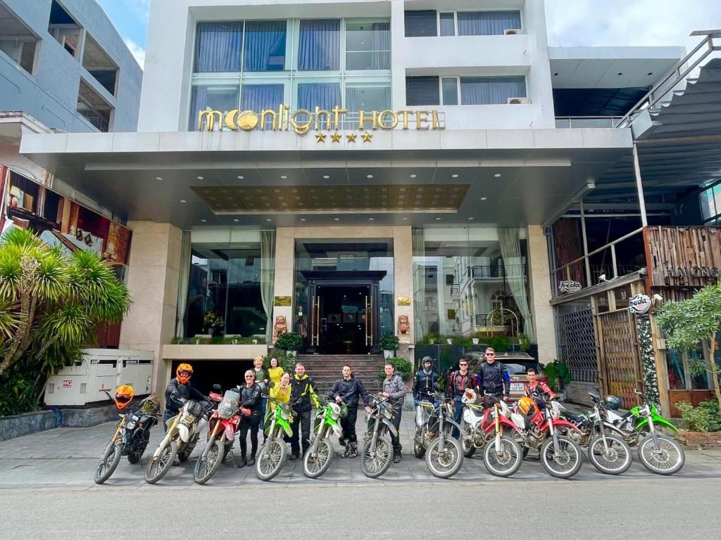 Khách sạn Moonlight