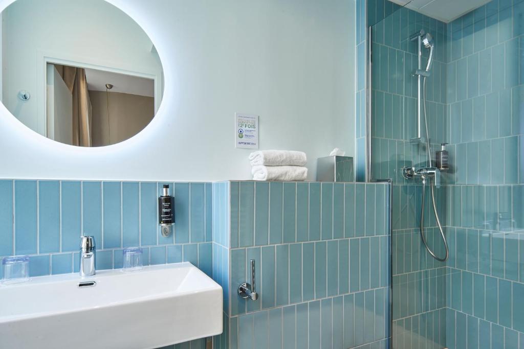 Hôtel Magenta 38 by Happyculture Room Type - Standard Double Room