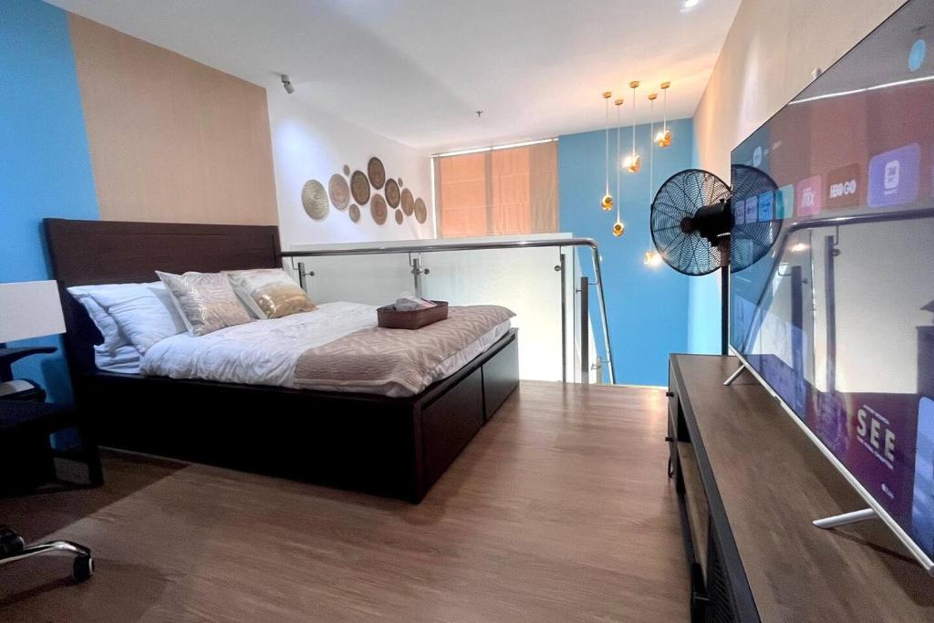Loft Unit One Bedroom with terrace photo 2