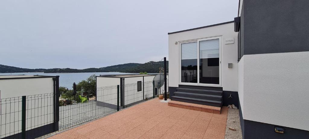 Mobilhome NaMore C4, Tisno photo 2