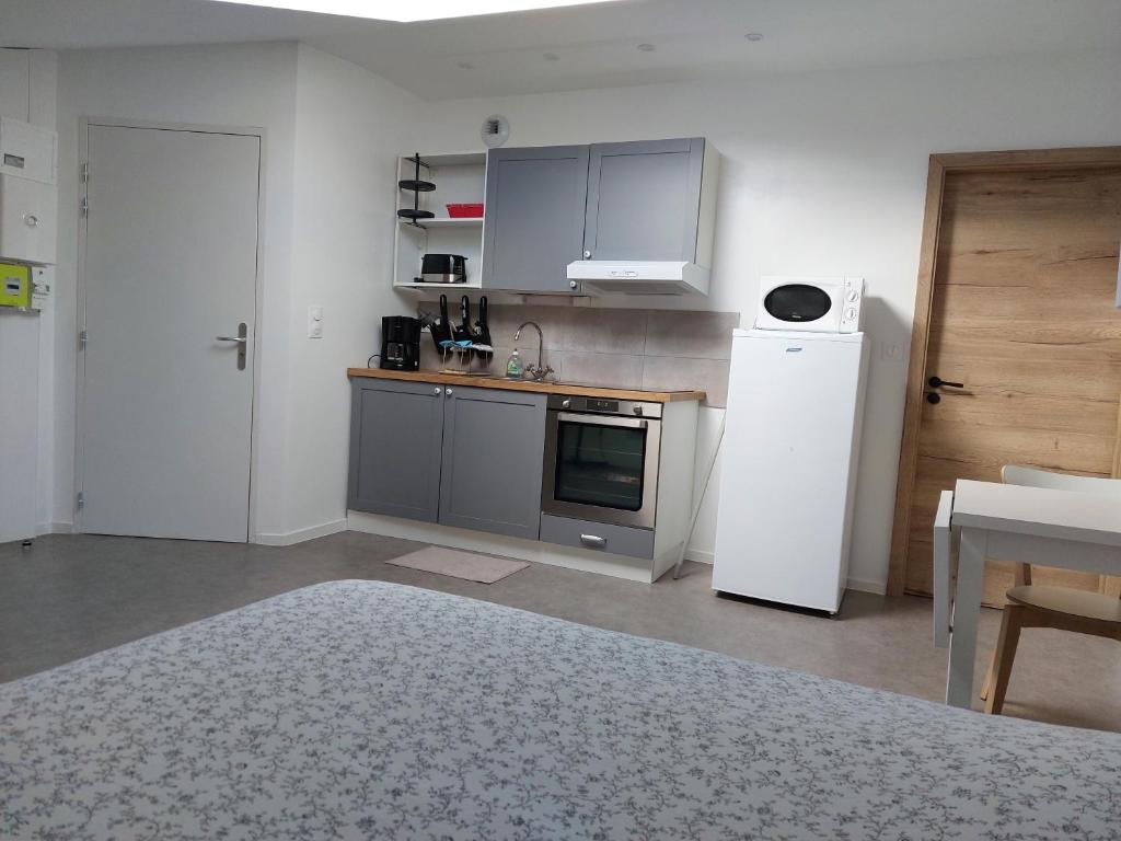 Studio mezzanine tout confort photo 2