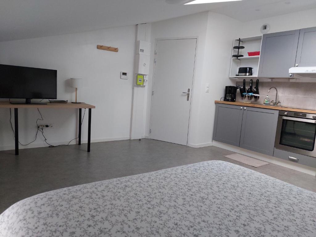 Studio mezzanine tout confort photo 4