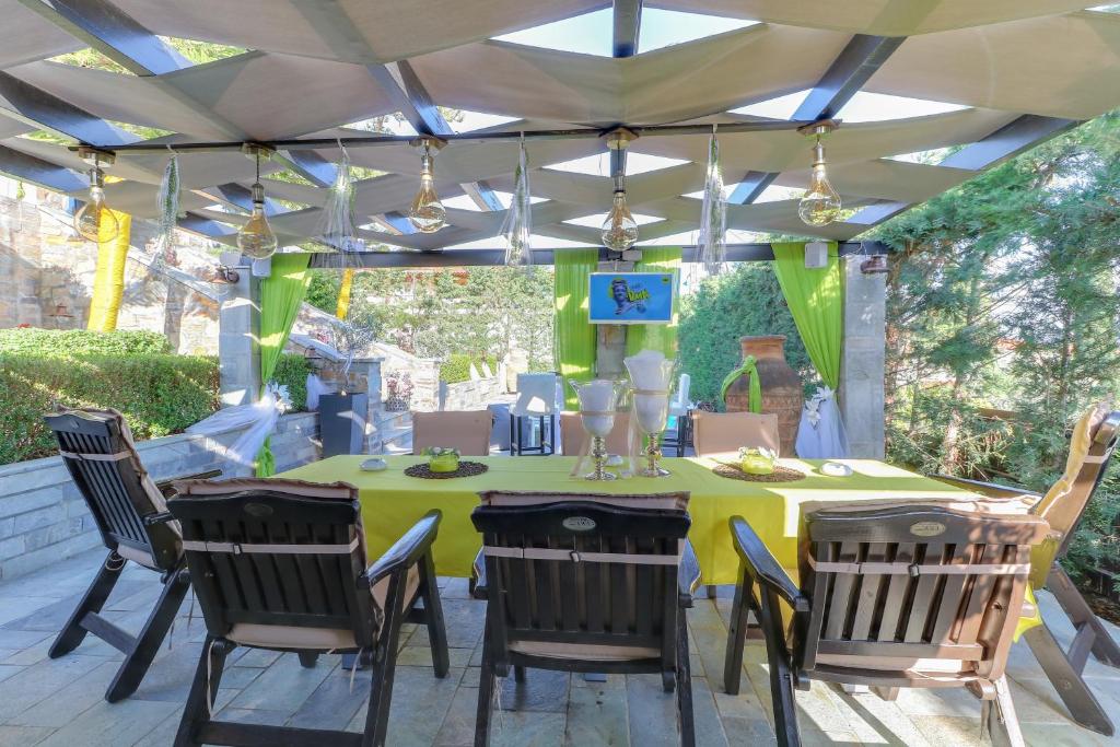 Helen Lux Stone Villa Eretria photo 2