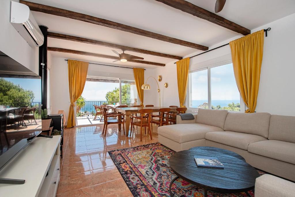 Villa la Colina with heated pool and jacuzzi photo 2