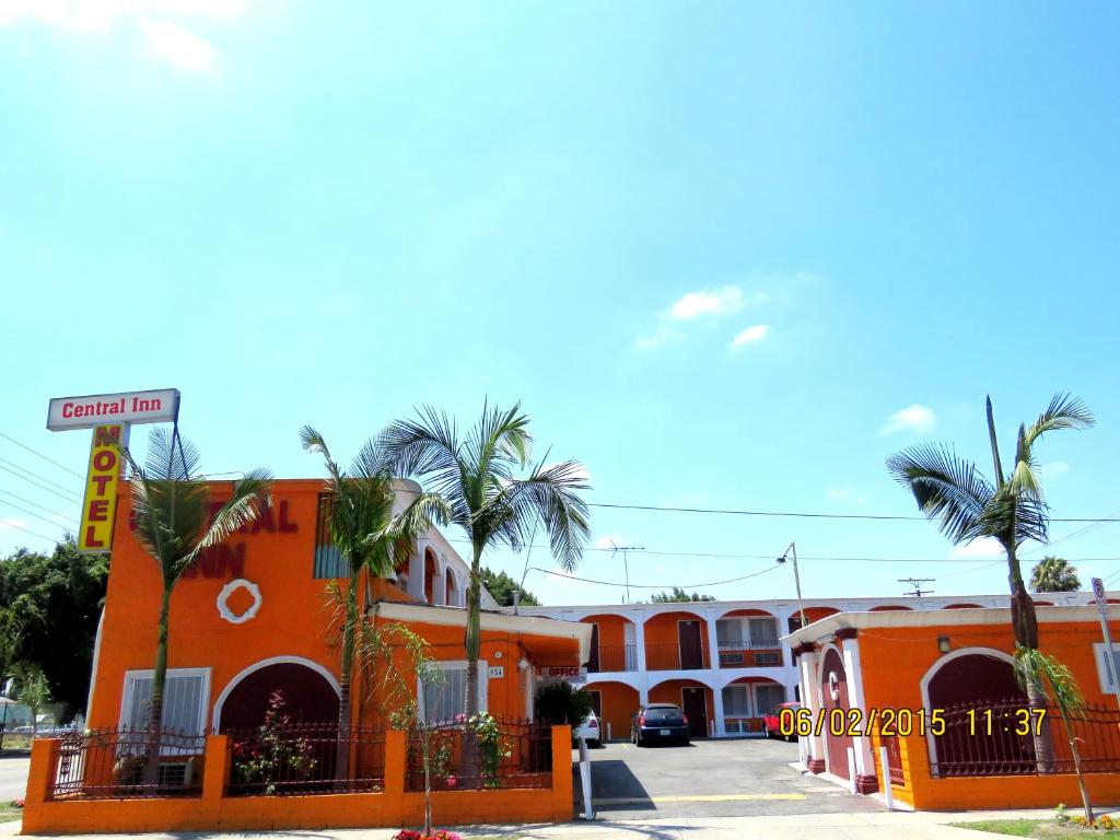 Central Inn Motel image