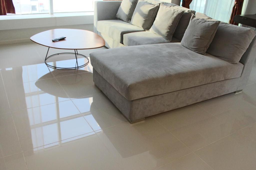 Suasana Suites D'Best home photo 1