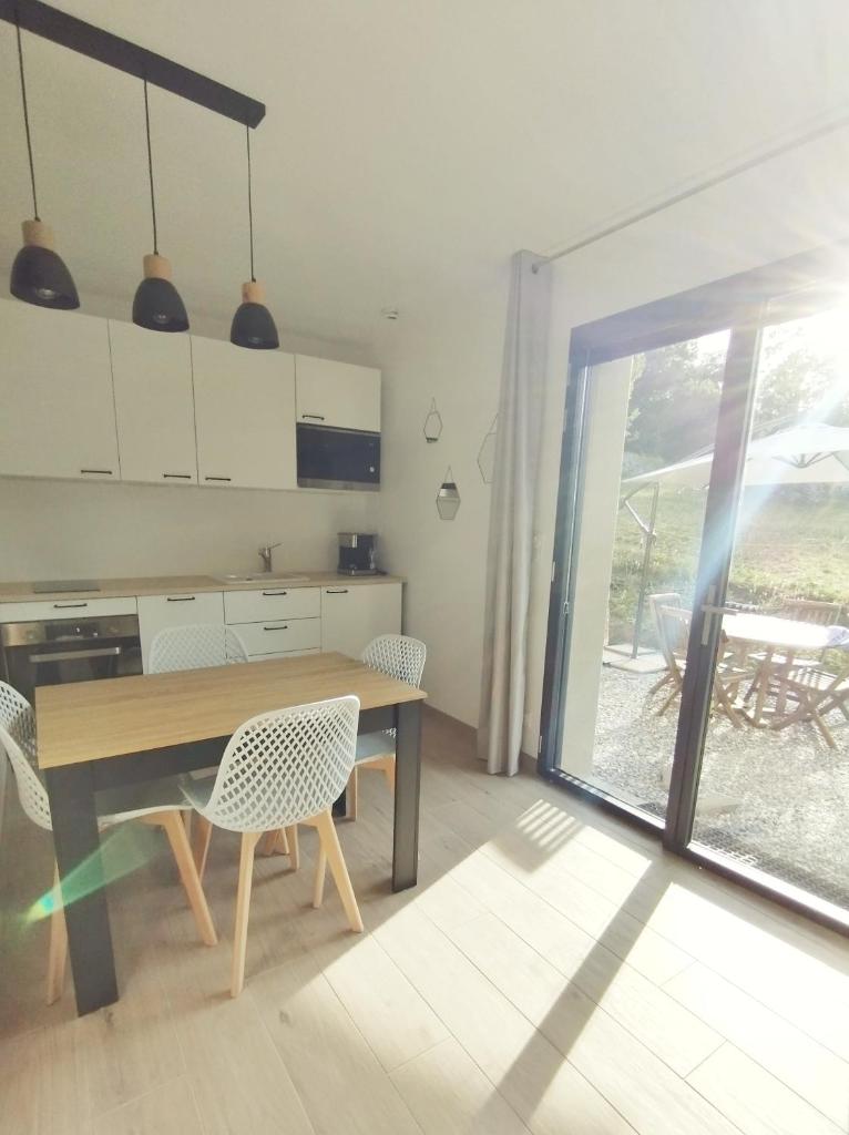 Maisonnette entre lac et Morgon photo 3