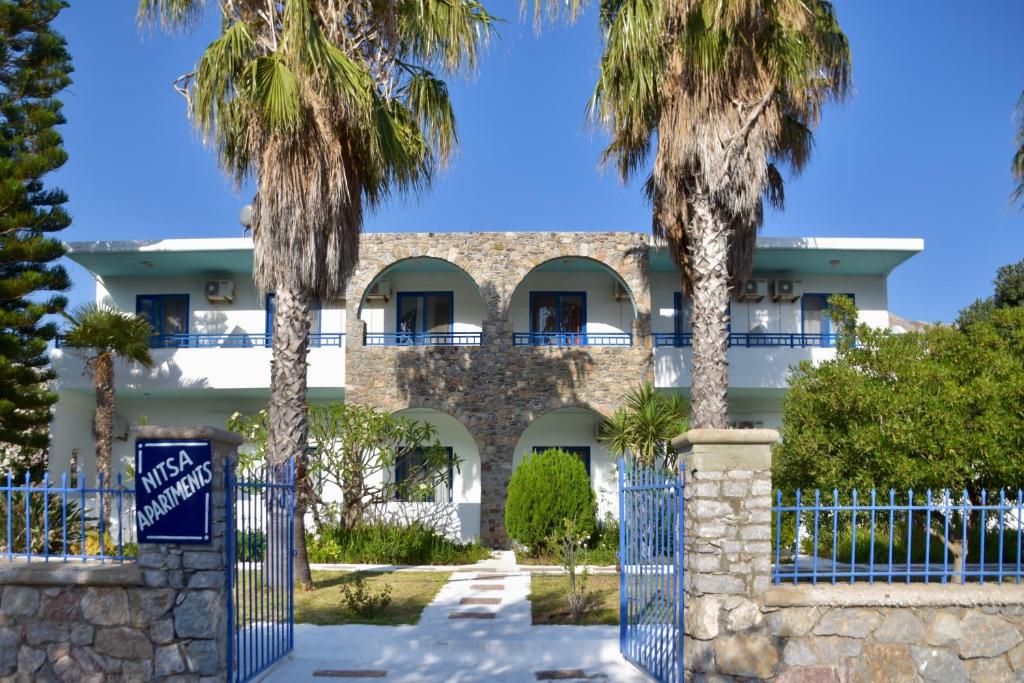 Nitsa's Apartments