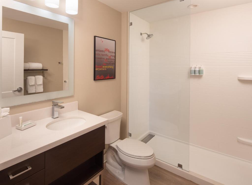 TownePlace Suites by Marriott Miami Kendall West - Tap to explore photos