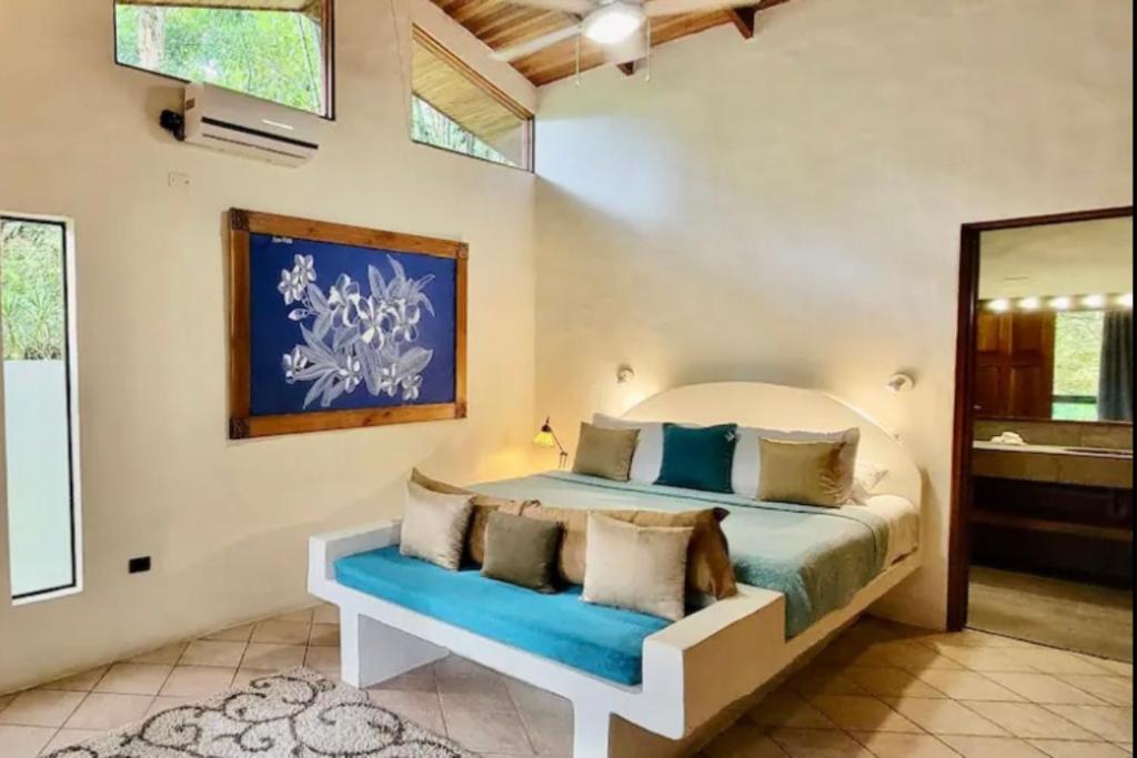 Villa Familiar LUXURY con piscina privada en Puntarenas, Costa Rica photo 4