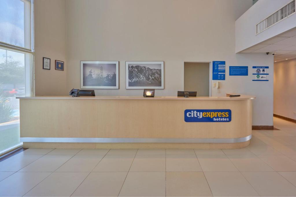 City Express by Marriott Saltillo Sur photo 3