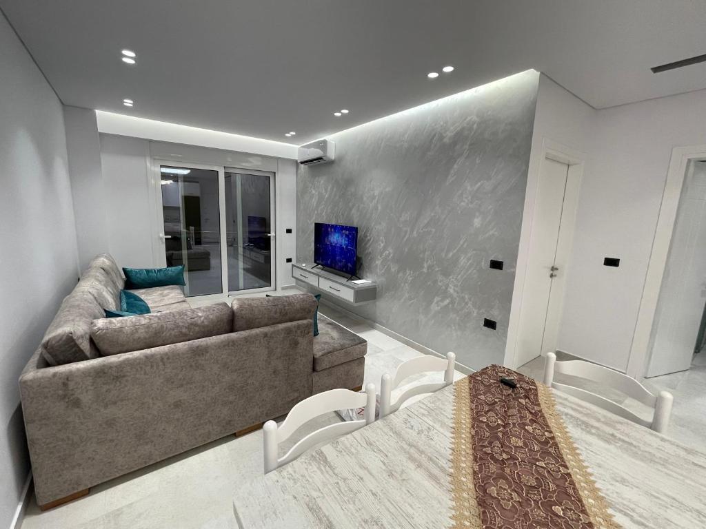 Alpha Lux Apartment photo 1