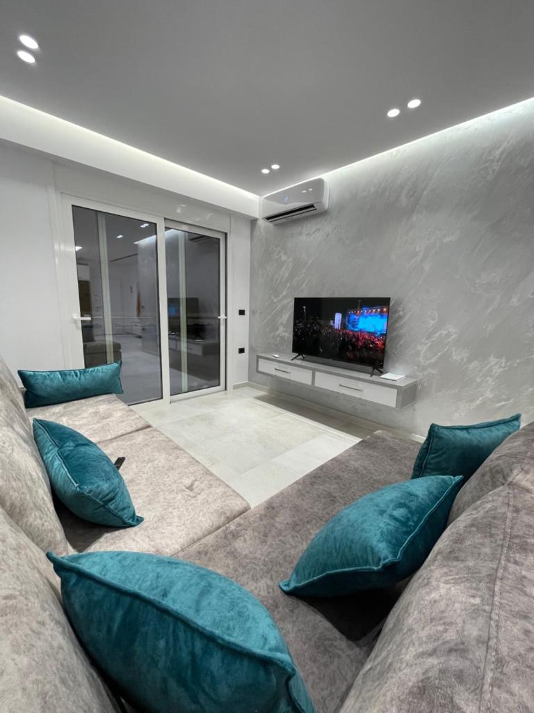 Alpha Lux Apartment photo 2