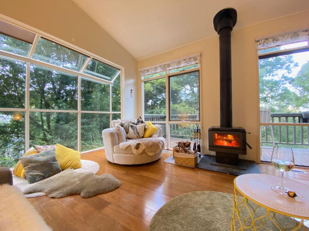 Sassafras Treehouse Private home in the Dandenong Ranges, Victoria photo 1