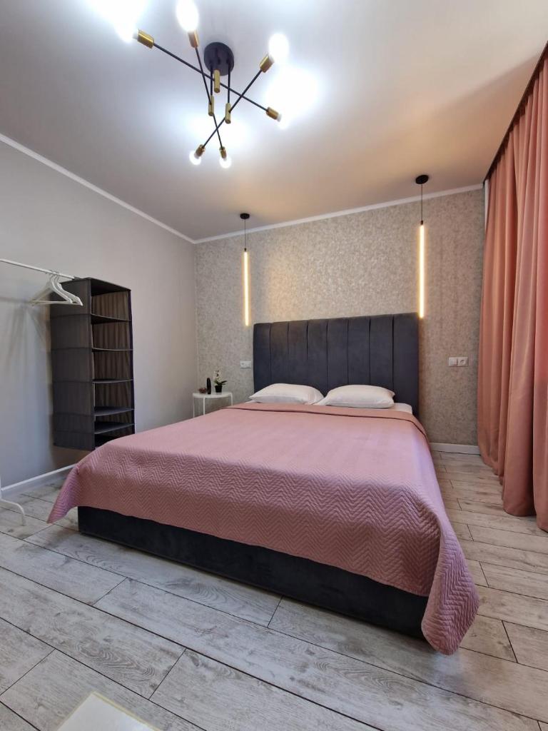 COMFORTable apartment in the center photo 3
