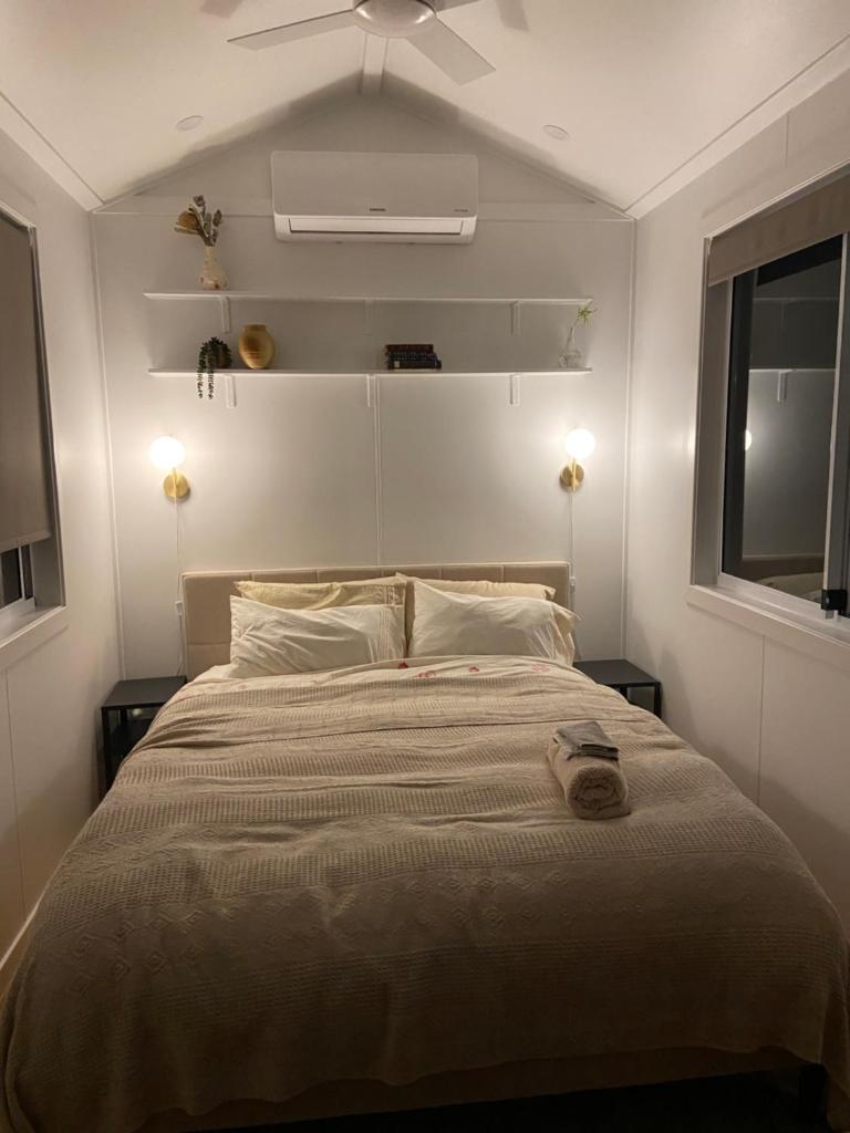 Little Lodge - Luxury Tiny Home Stay photo 1