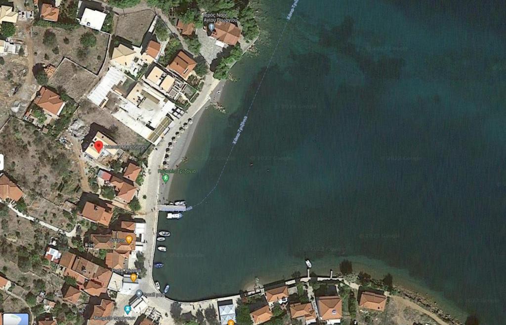 Trizonia Mare Suites photo 1