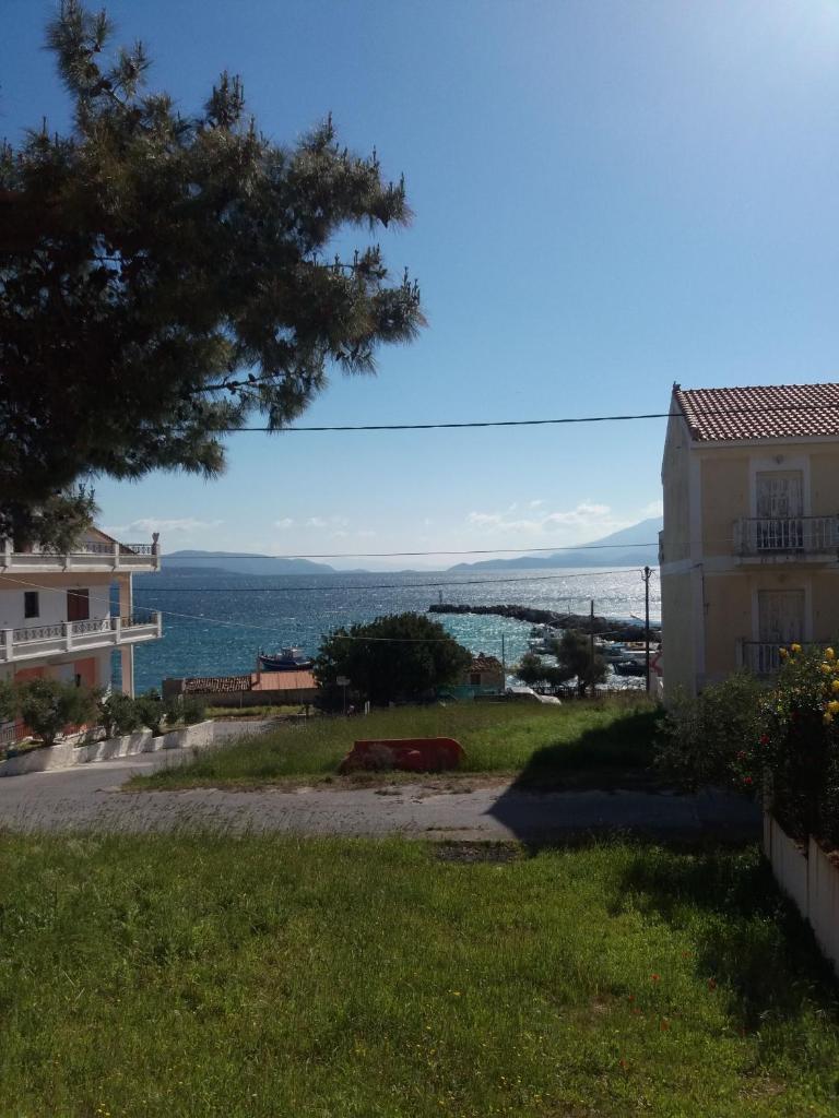 Villa Mary Galini photo 2