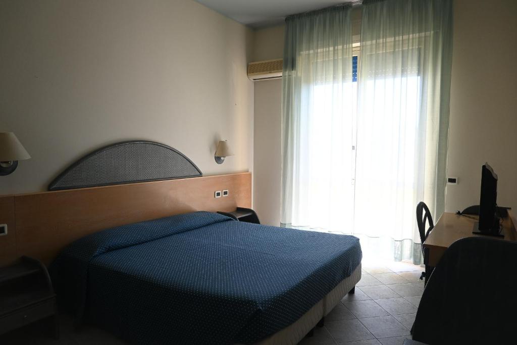 Hotel Baia Turchese - Tap to explore photos