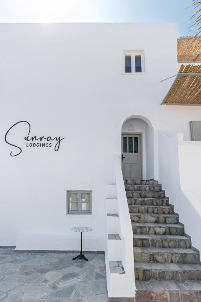 Sunray Lodgings - Tap to explore photos