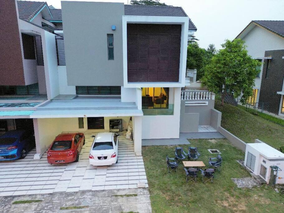 Solitude Staycation By HomestayJB photo 1