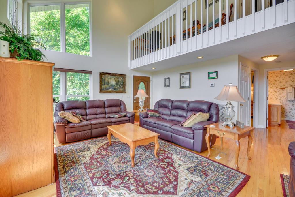 Ararat Home on 40 Acres Hiking, Mtn Views and More! photo 3