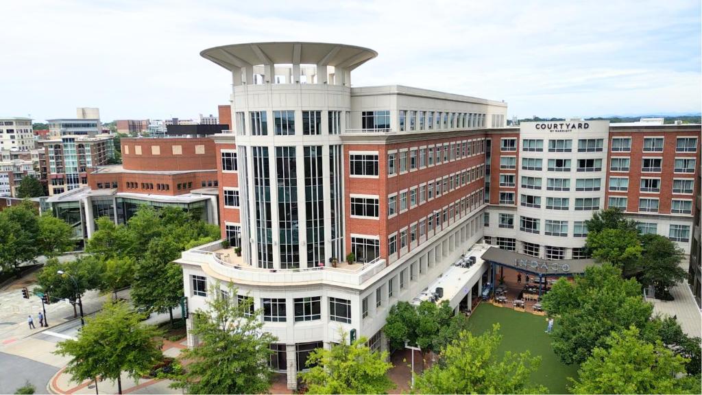 Courtyard by Marriott Greenville Downtown photo 1