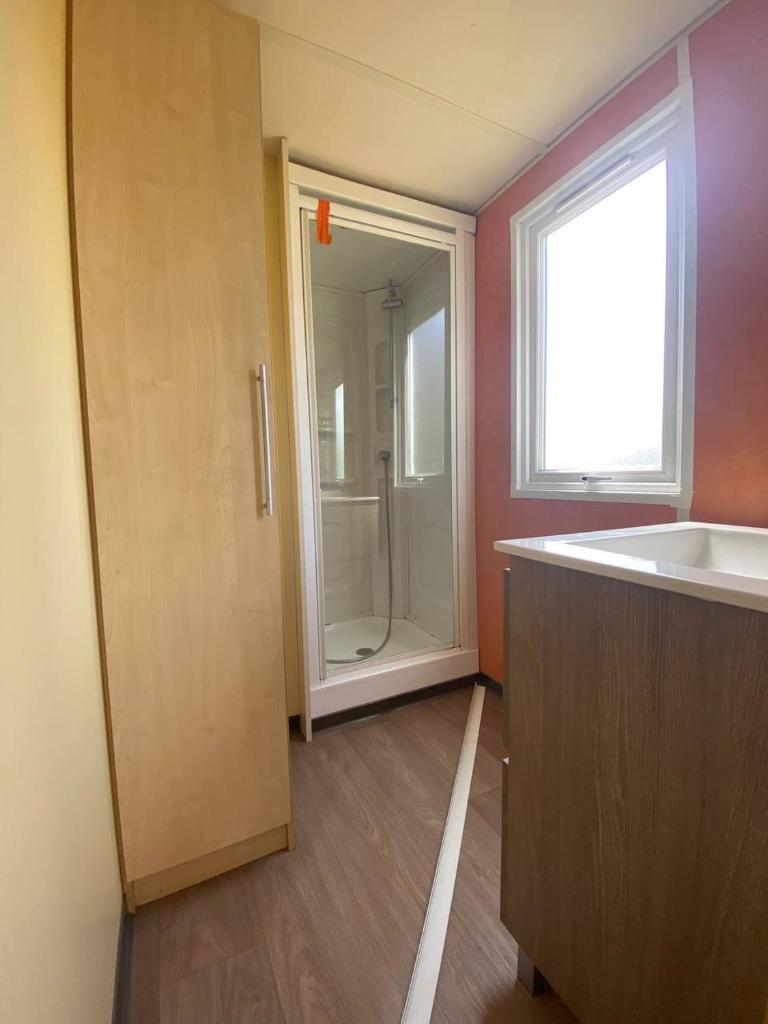 2 bedroom chalet - no 79 photo 3