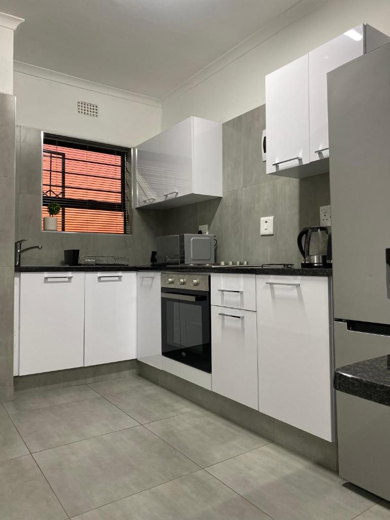 Urban & Comfortable Loft apartment in Mthatha photo 4