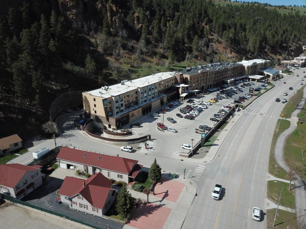 First Deadwood Cottages photo 2