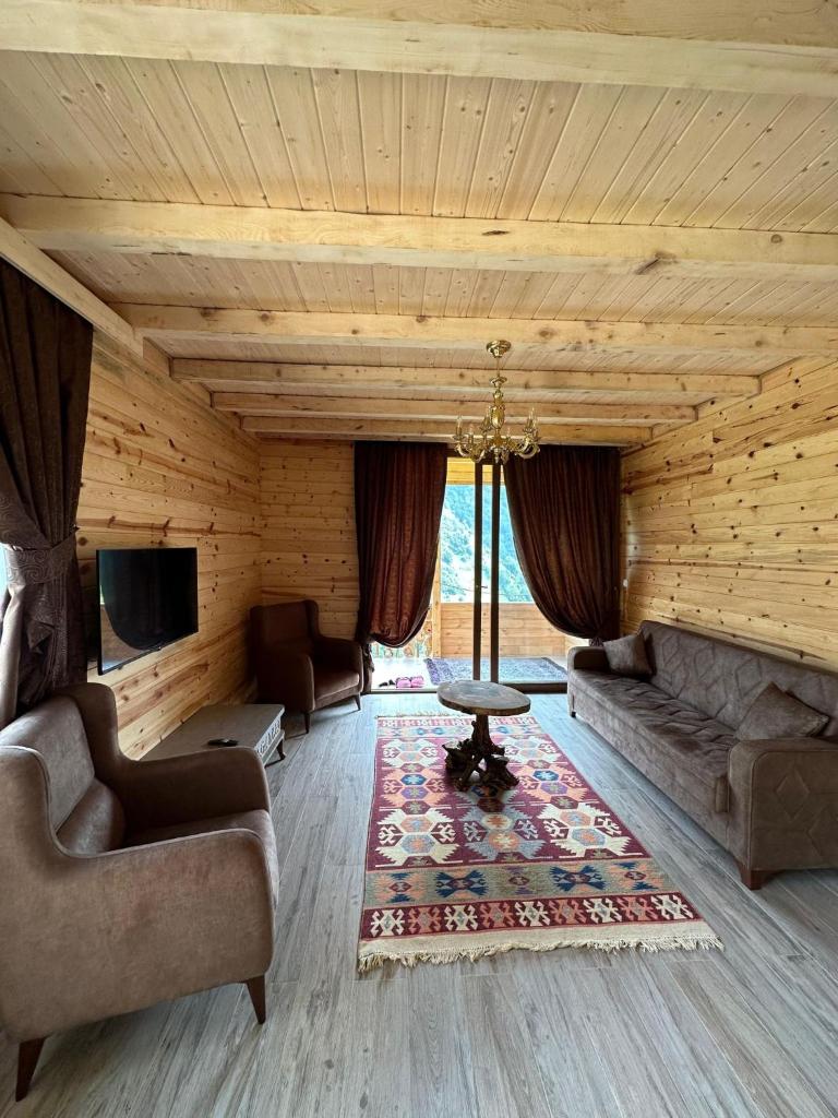 Kirsula dağ evi photo 2