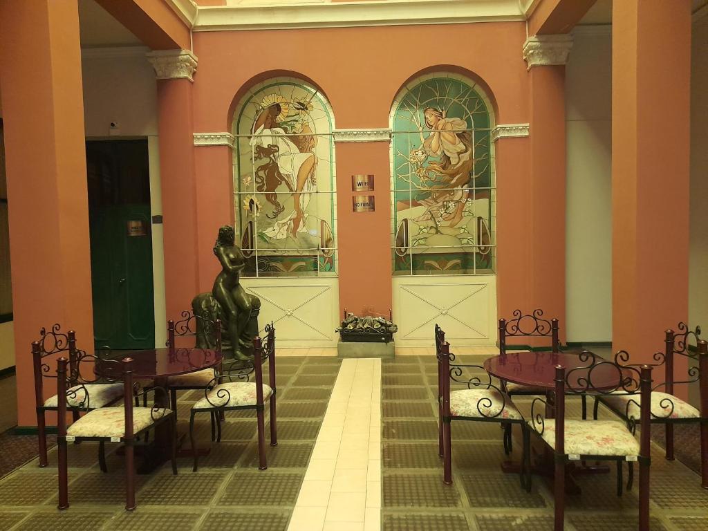 Gran Hotel Paris photo 3