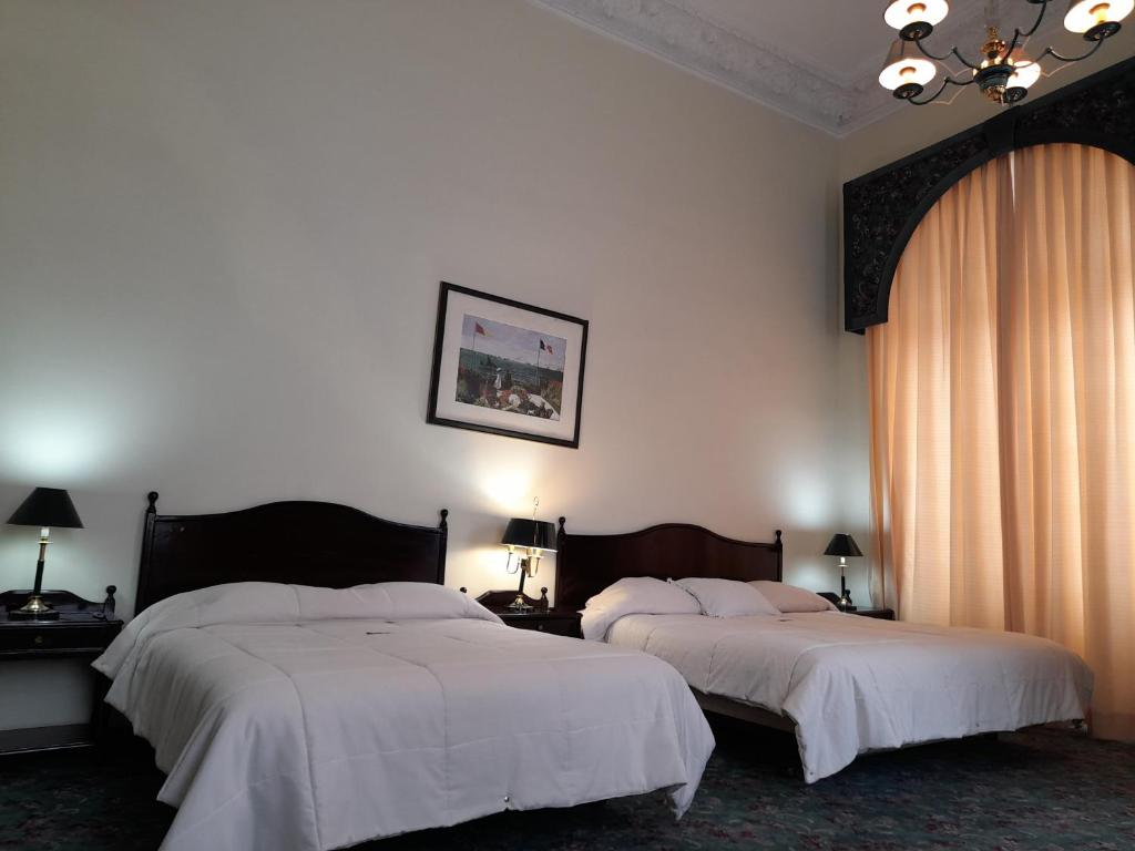 Gran Hotel Paris photo 4